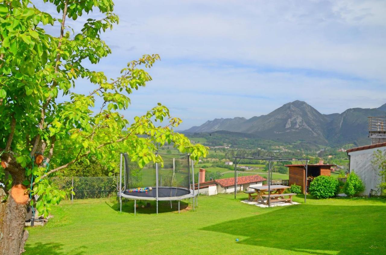 Aldea De Ribadesella Guest House Sardalla ภายนอก รูปภาพ