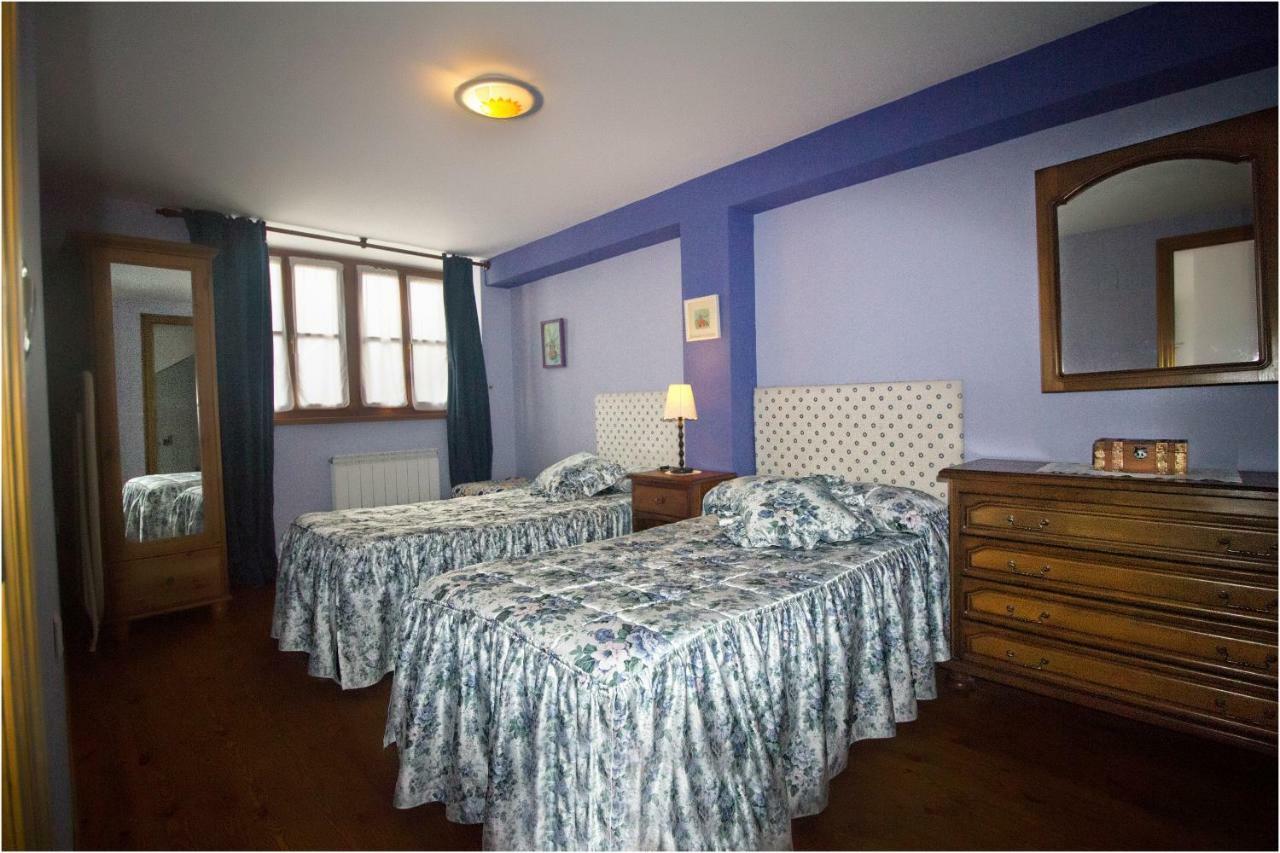 Aldea De Ribadesella Guest House Sardalla ภายนอก รูปภาพ