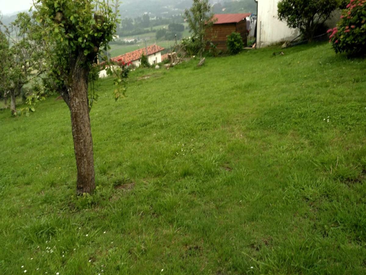 Aldea De Ribadesella Guest House Sardalla ภายนอก รูปภาพ
