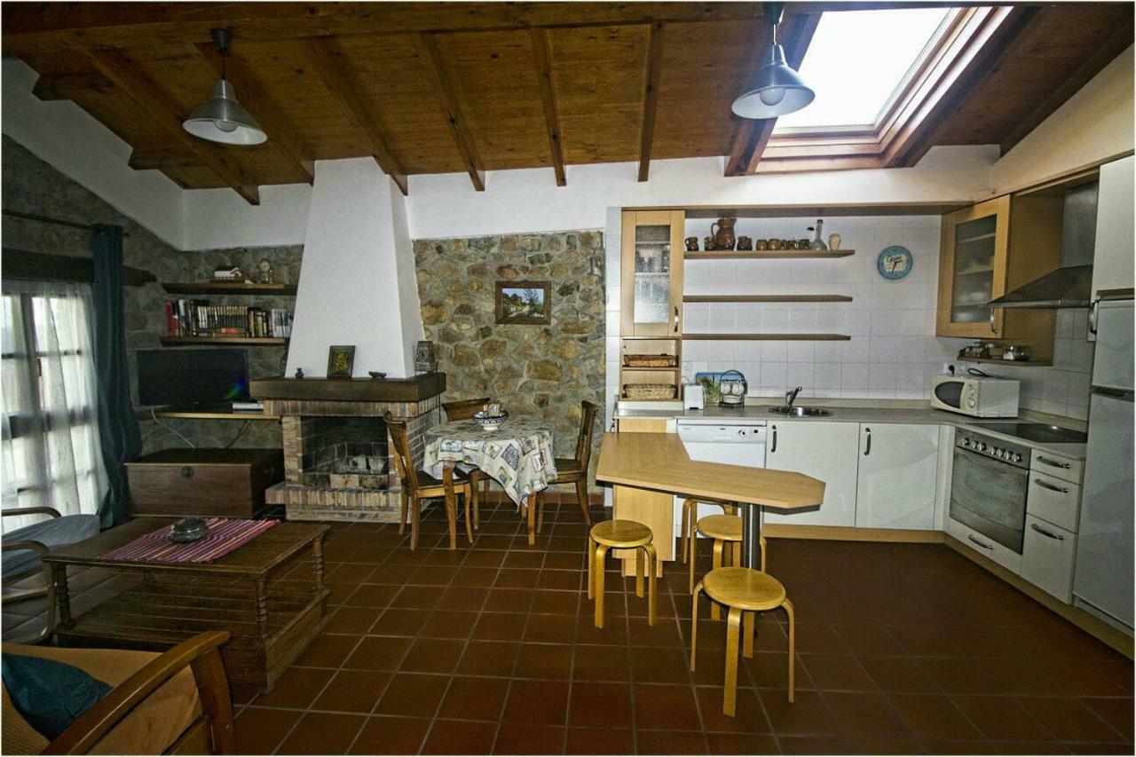 Aldea De Ribadesella Guest House Sardalla ภายนอก รูปภาพ